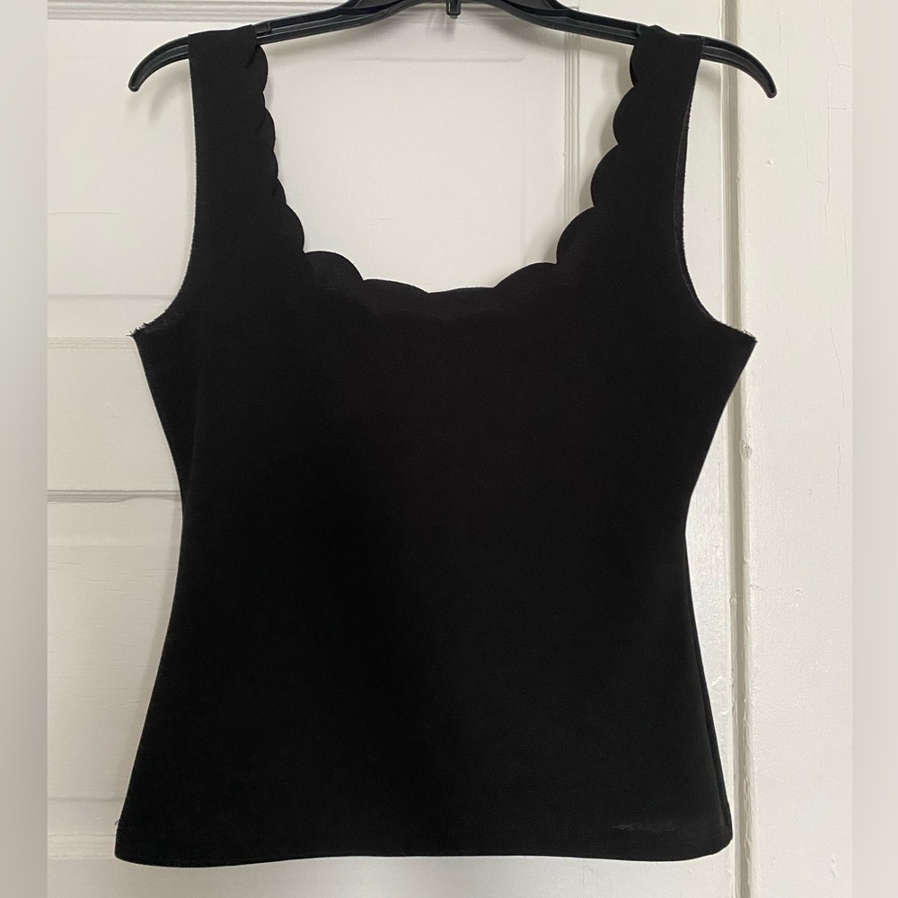 Cute, black top